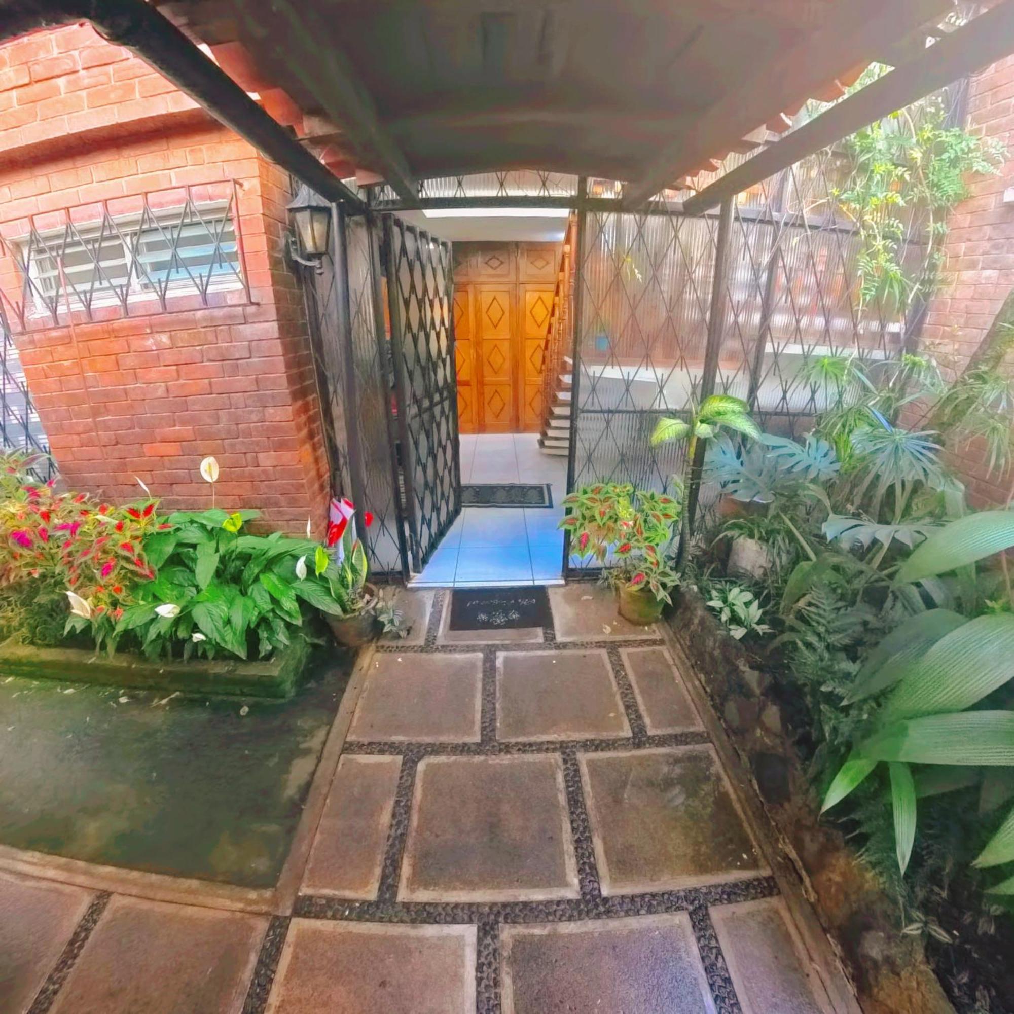 Ole Espana Guatemala City Ngoại thất bức ảnh